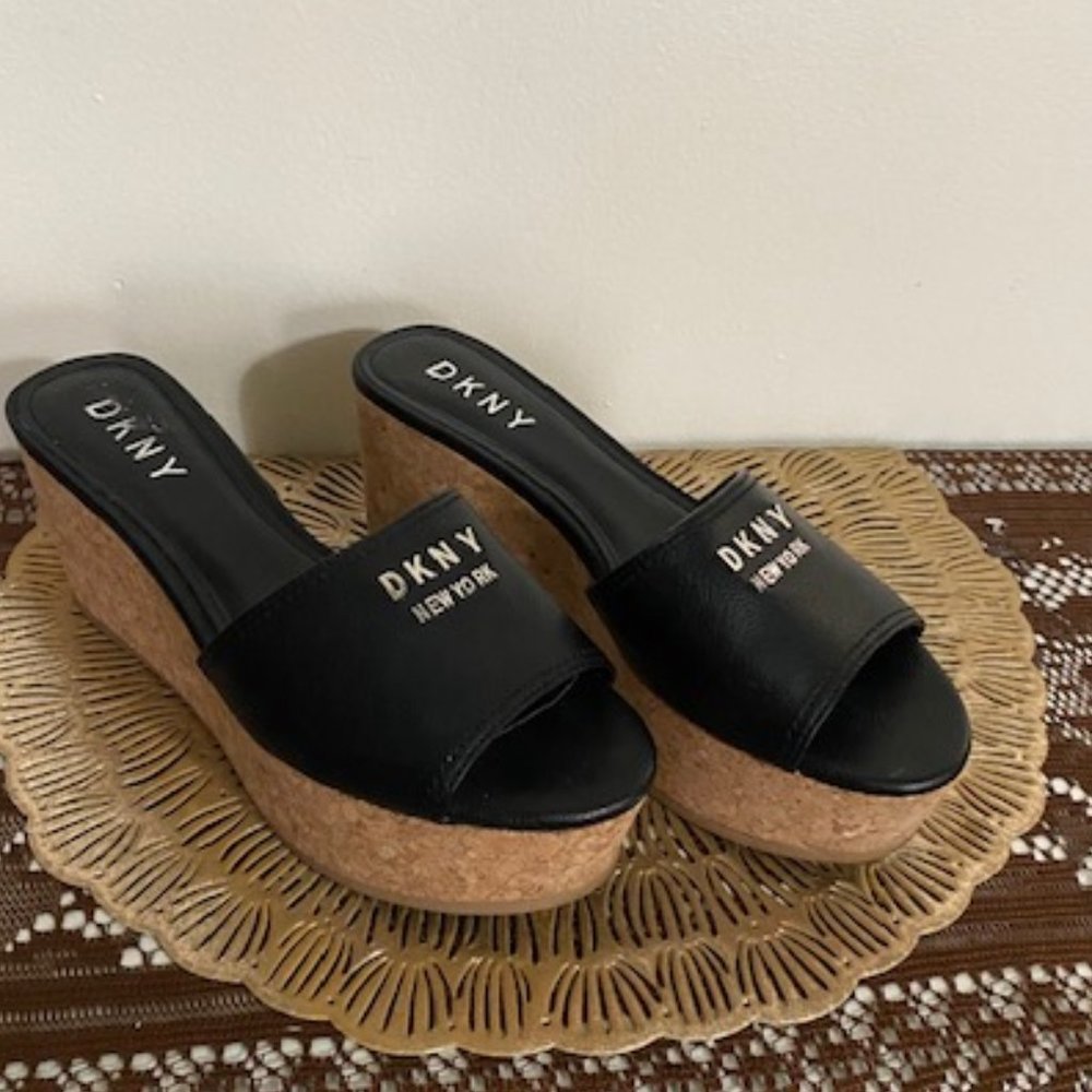 DKNY New Size 7.5 (Cutie) Black Wedge Slide